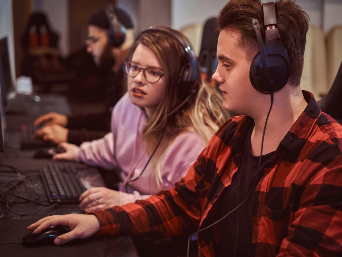 Подсели на игры: подсчитаны ежемесячные траты геймера в России