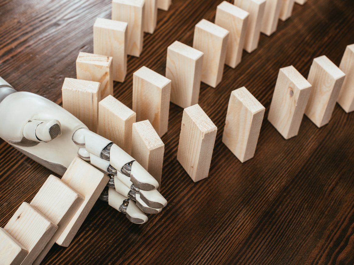 ИИ вместо CEO: насколько эффективна автоматизация руководящих должностей для компаний