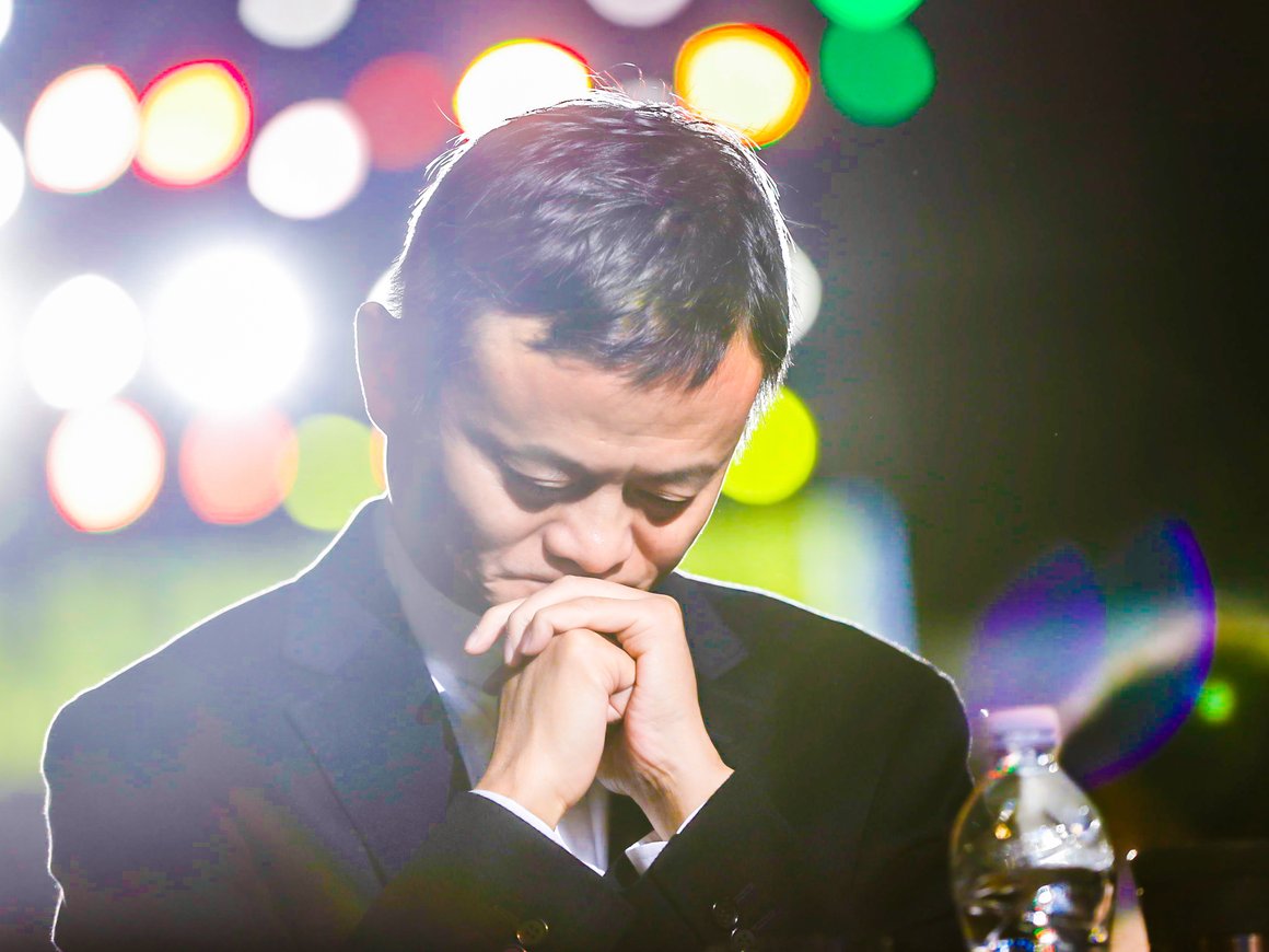 Основатель Alibaba потерял более $3,6 млрд за сутки