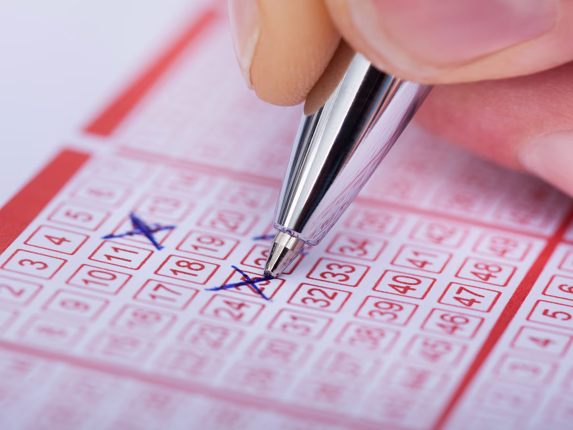 В «Почте России» заявили, что больше 200 ее клиентов стали миллионерами в 2018 году