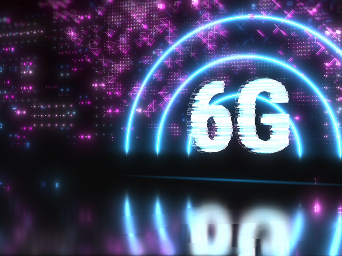 Мишустин поручил разработать предложения по развитию сетей 6G