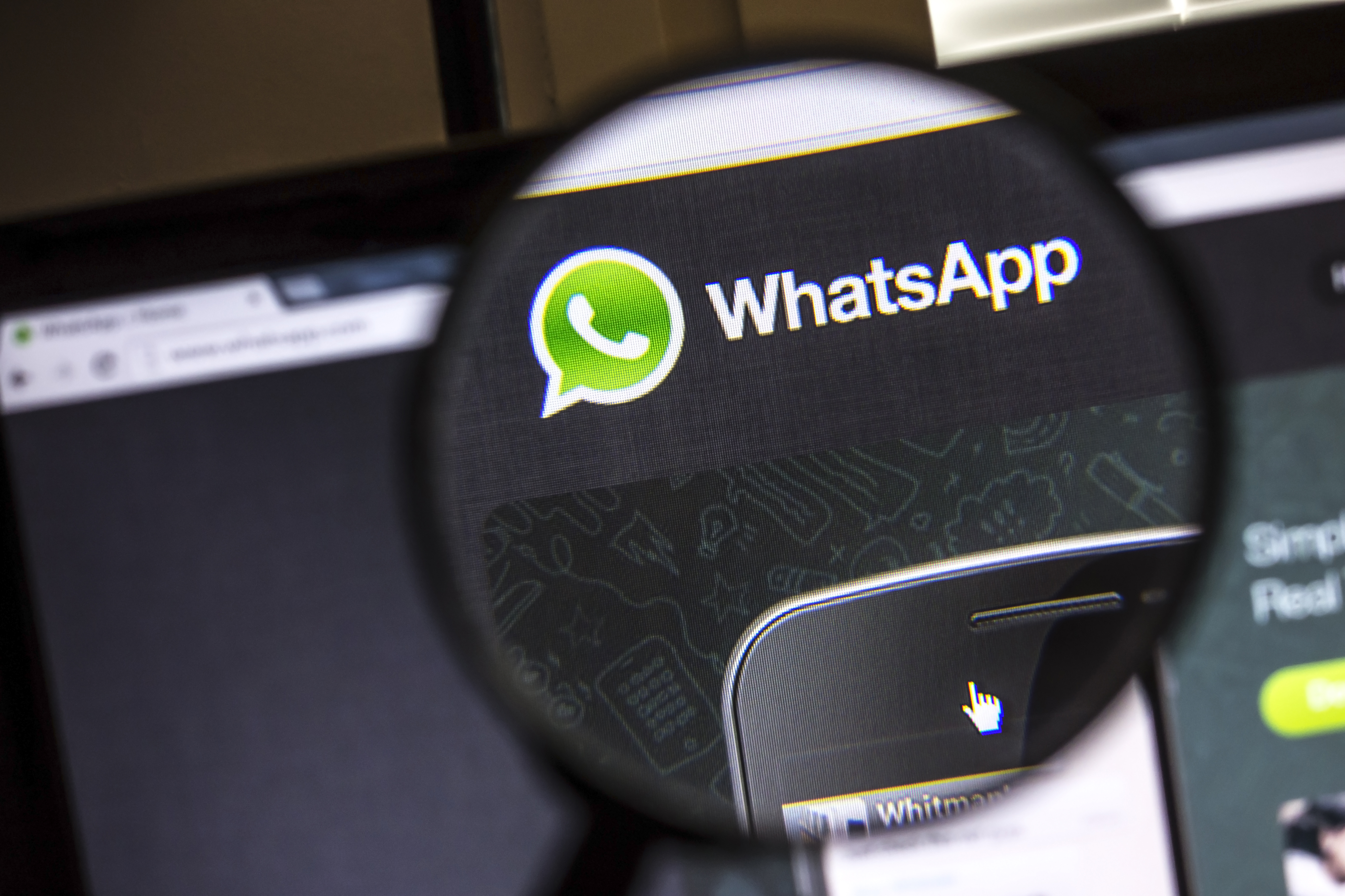 «Мне позвонили Ян Кум и Марк Цукерберг»: Мильнер раскрыл интригу с инвестициями в WhatsApp после сделки с Facebook