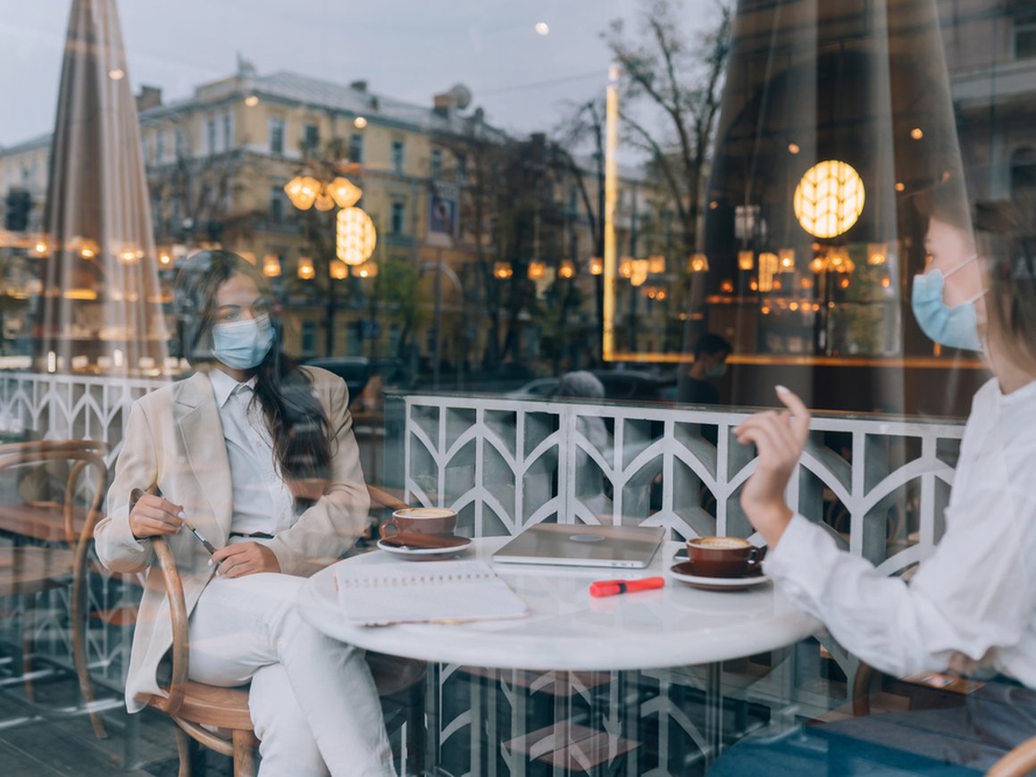 Заявки на работу в режиме COVID-free поступили от 6 тысяч ресторанов Москвы