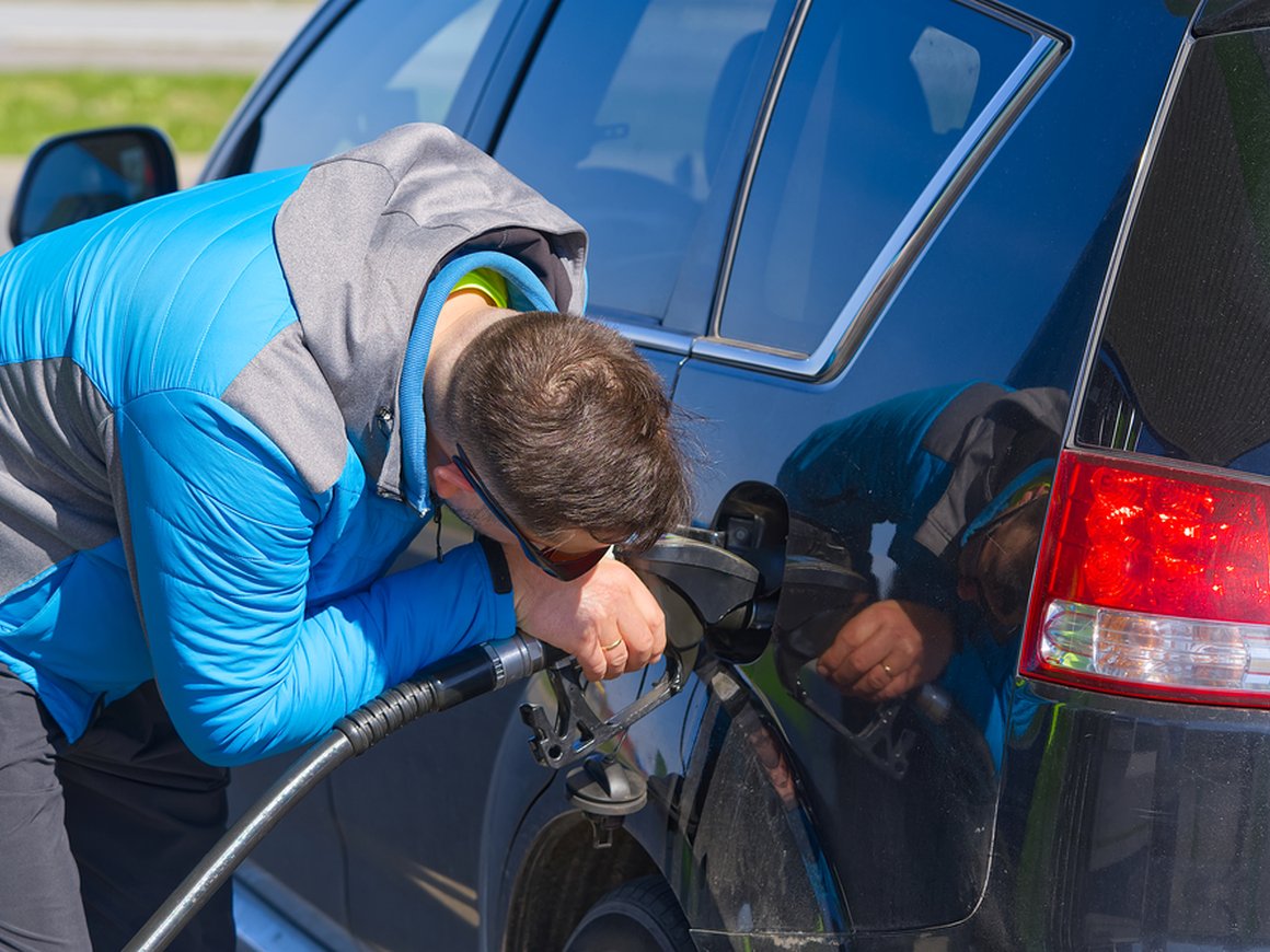 В России появился первый сервис автономной заправки автомобилей