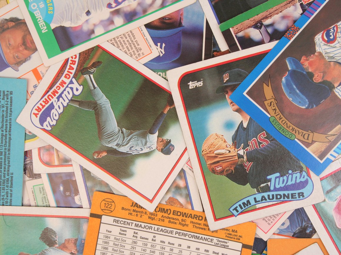 NFT, кроссовки, виски: во что инвестируют состоятельные люди во время пандемии