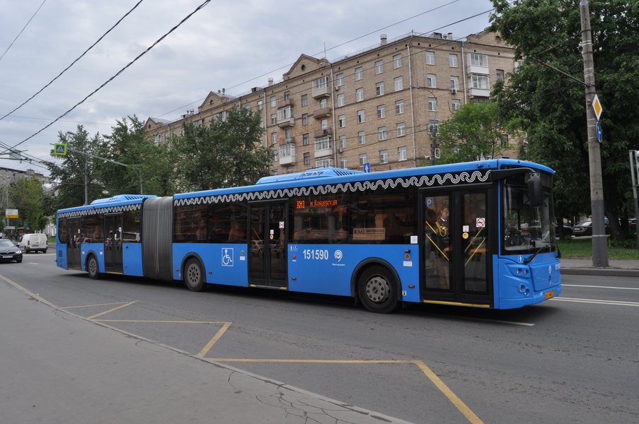 В автобусах Москвы установят системы для выявления безбилетников