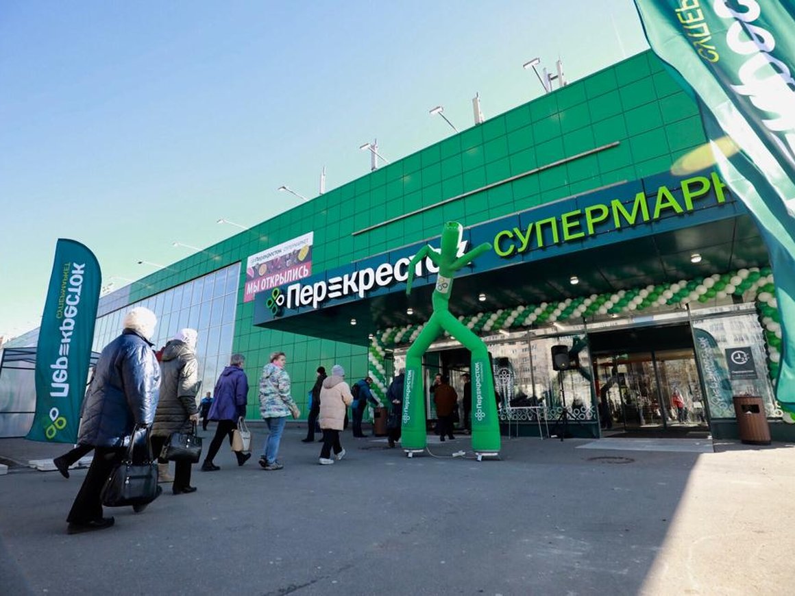 «Перекресток» задумался о доставке продуктов на дом через Delivery Club или «Яндекс.Еду»