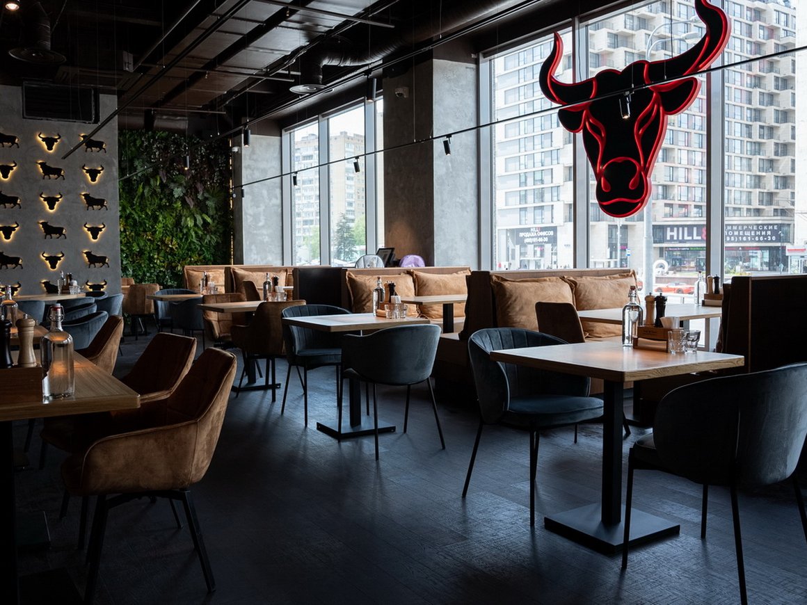 Роспотребнадзор приостановил работу ресторана «The Бык» в Москве