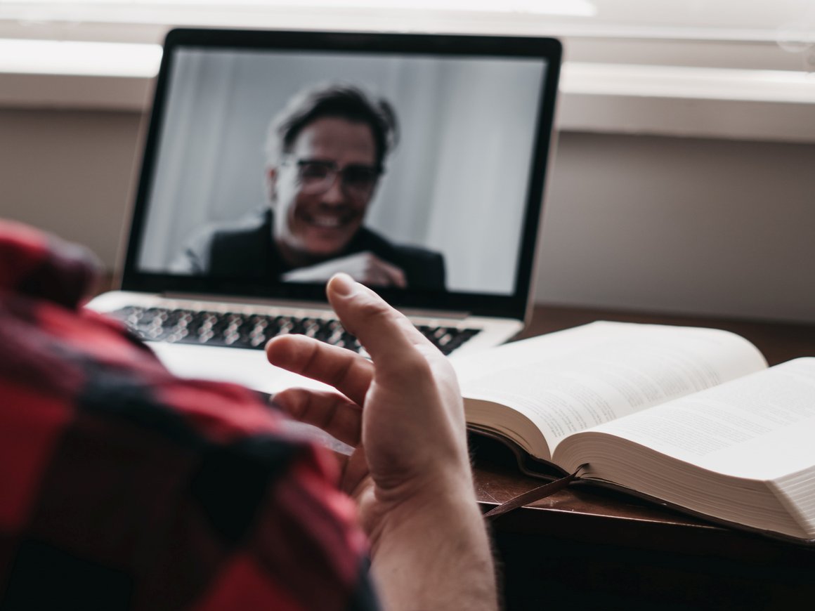 Mail.ru Group, GeekBrains и «ВКонтакте» запускают курс по антикризисной перезагрузке для предпринимателей