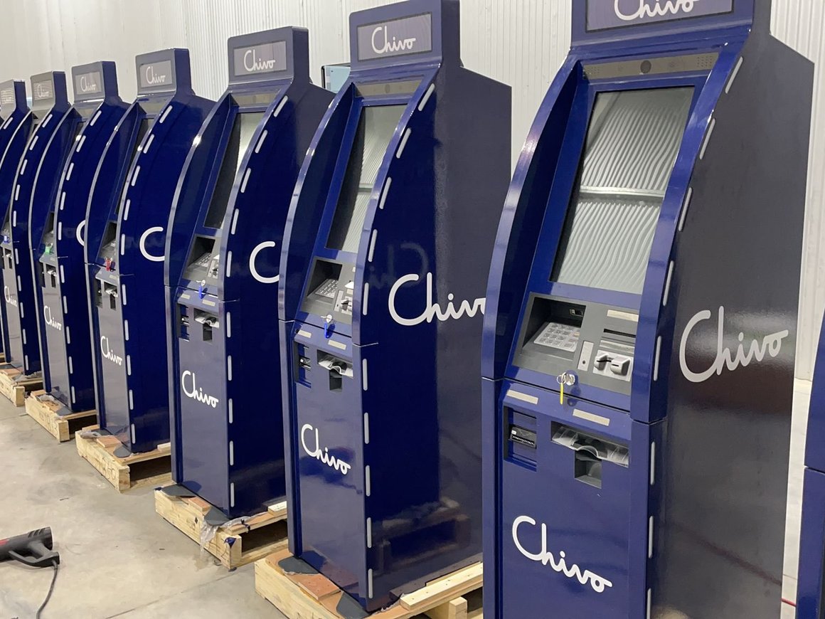 Банкоматы для конвертации биткоина в наличные начали устанавливать в Сальвадоре