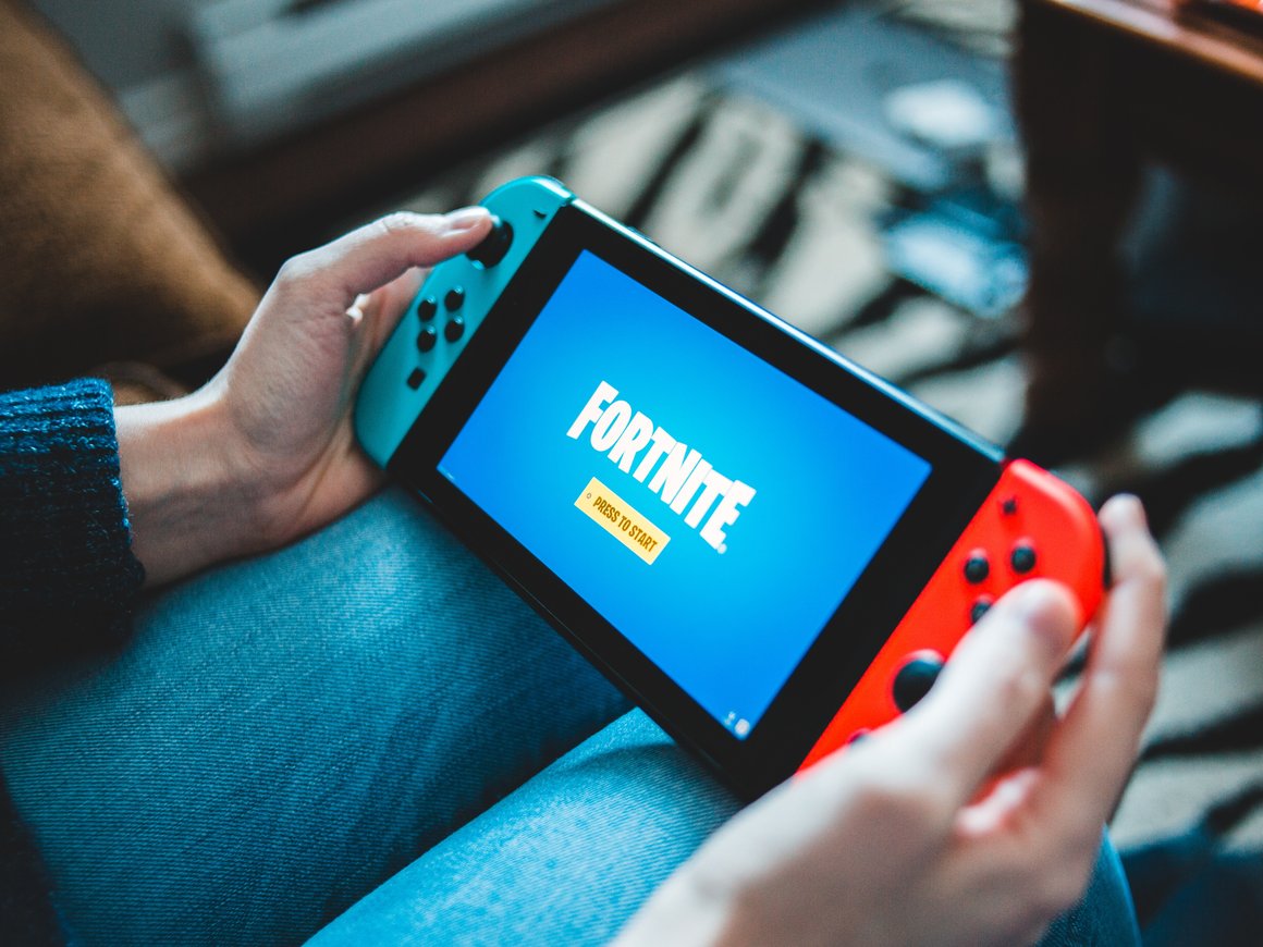 Epic Games приостанавливает наем сотрудников ради сокращения расходов