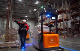 «Вкусвилл» начал внедрять AGV-роботов в распределительные центры