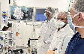 Neuralink Илона Маска вживила первый нейрочип в мозг человека