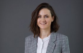 Попасть в Y Combinator и выйти на рынок США: управляющий партнер Ruvento Ventures Александра Зотова о новой стратегии фонда