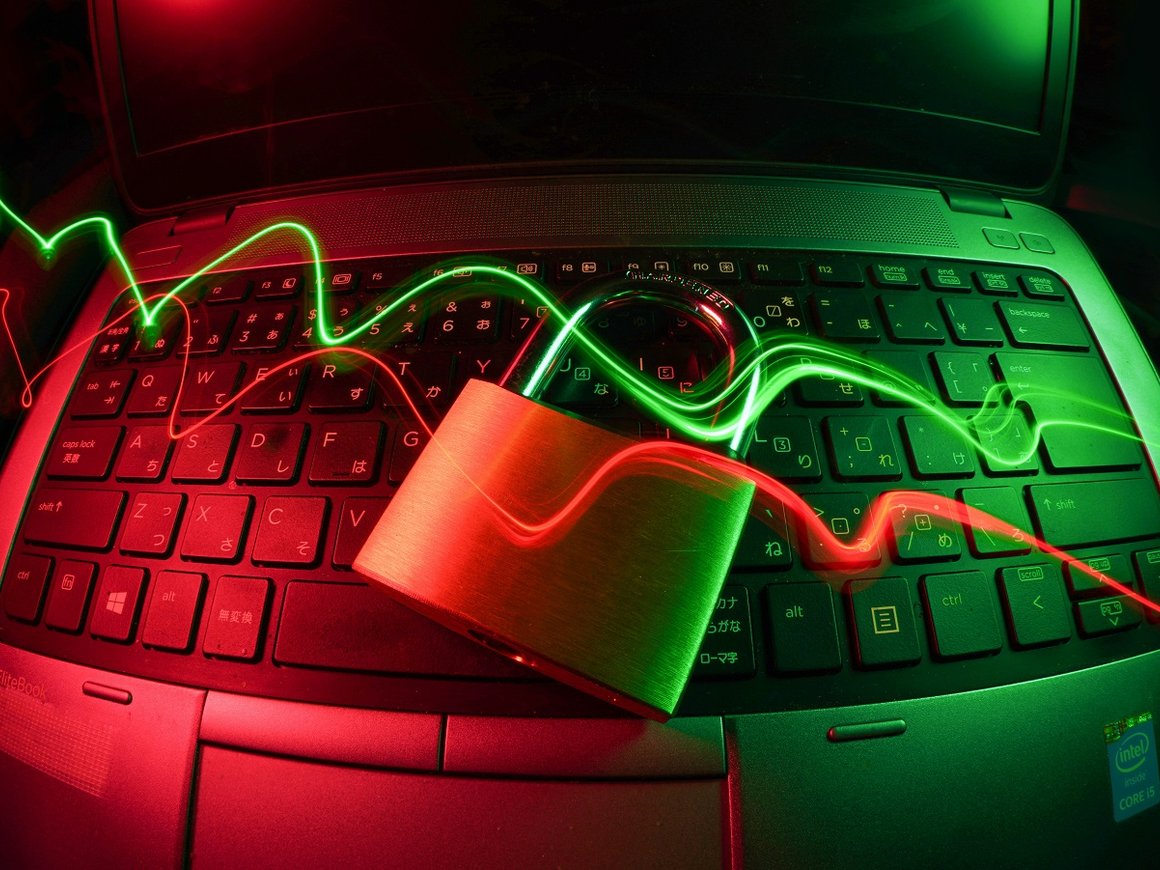 «Осторожно, данные»: как безопасно взаимодействовать с LLM