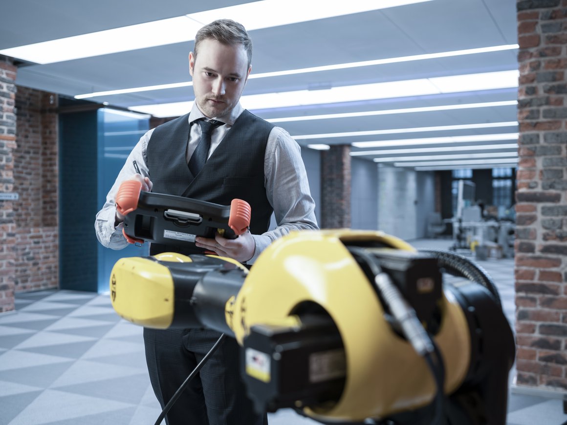 «Газпром нефть», «Яндекс» и JetBrains бесплатно обучат робототехнике