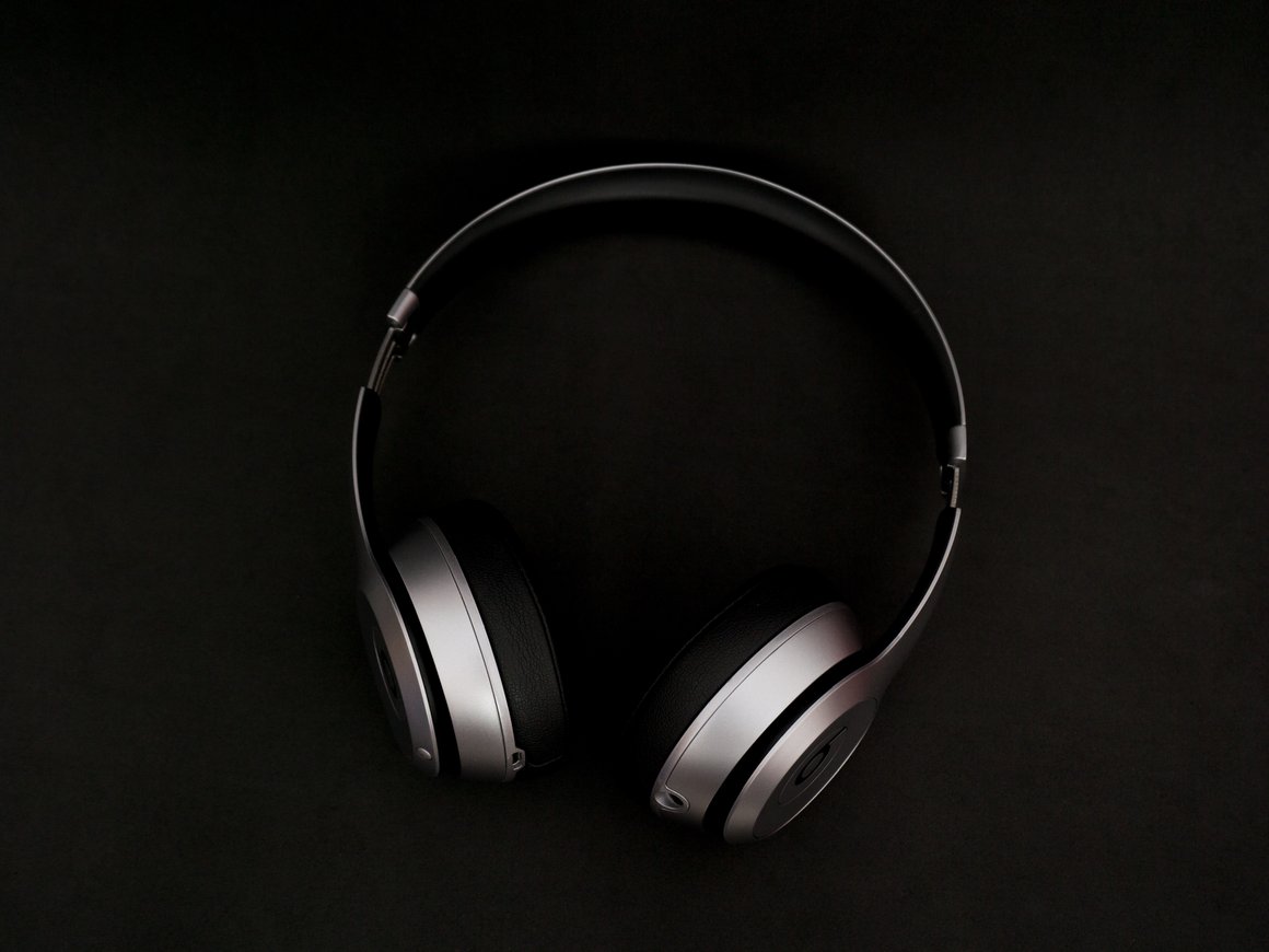 В Shazam рассказали, какие треки россияне ищут чаще всего