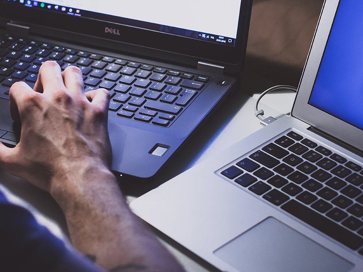 Мошенники стали применять дипфейки на 3000% чаще. Вот почему это происходит