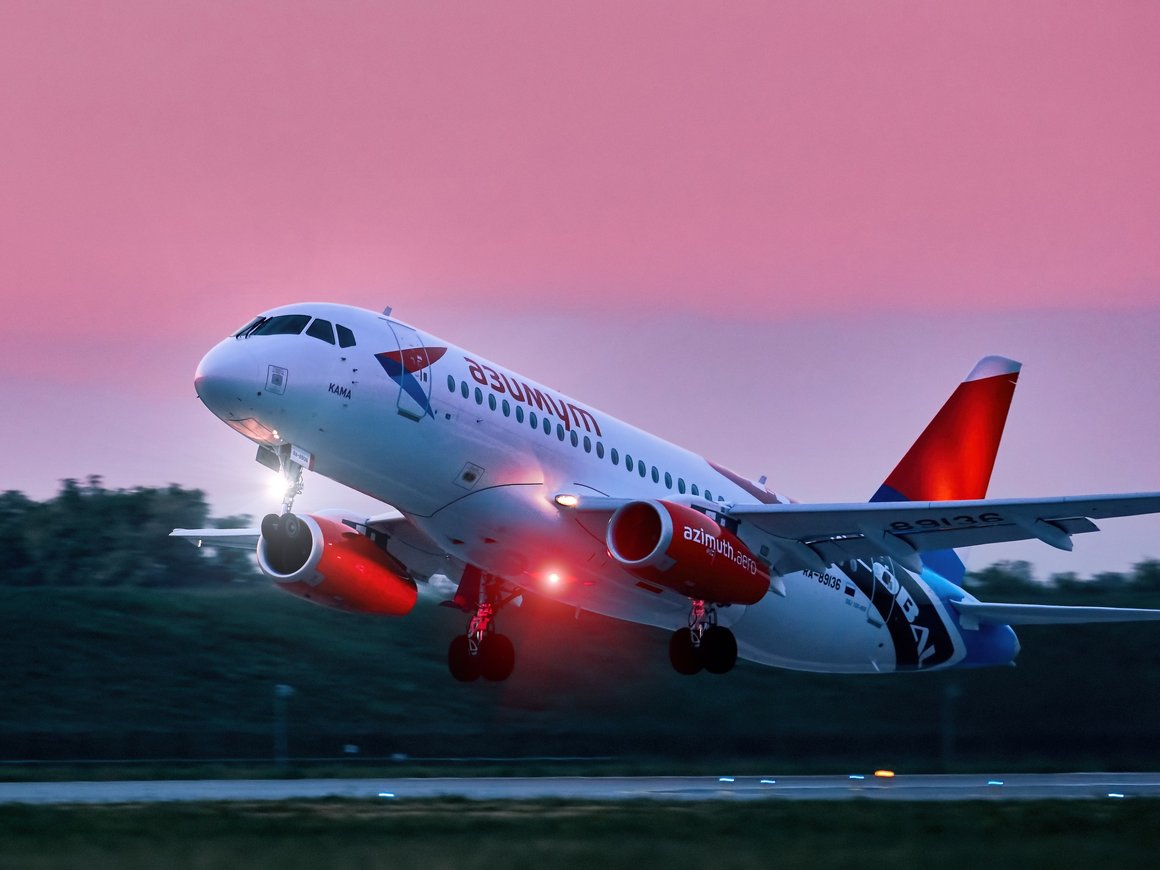 Минпромторг сократит выпуск двигателей для Superjet в 1,5 раза