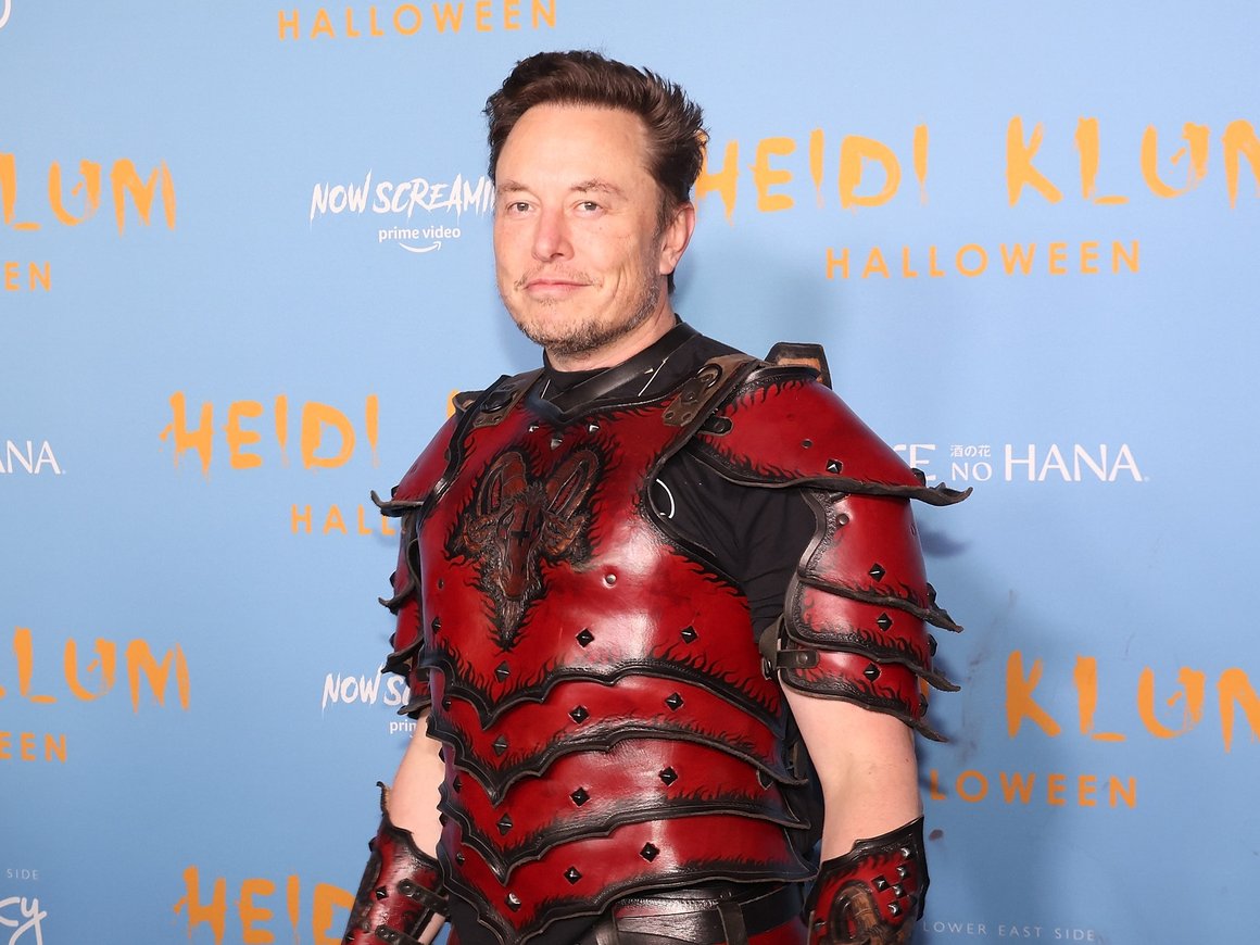 Илон Маск объявил о планах создать игровую студию