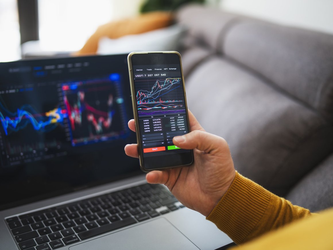 Bloomberg: Финтех-стартап Revolut с российскими корнями планирует выпустить стейблкоин