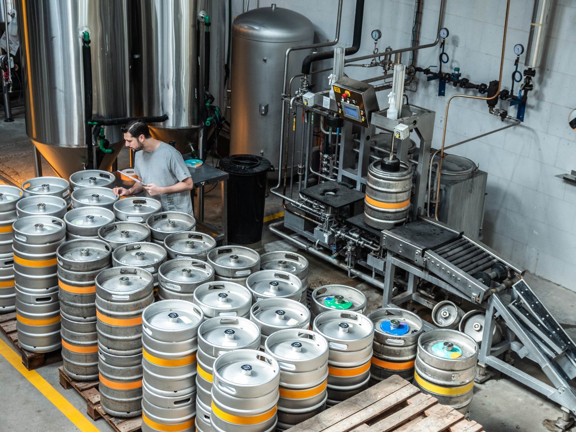 Пивовары попросили разрешения продавать пиво с испорченной маркировкой