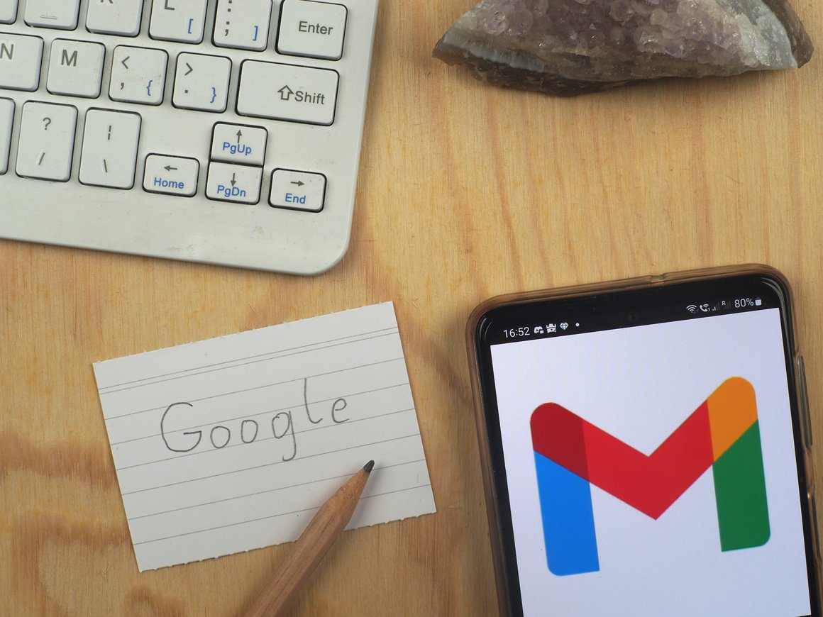 Сбой в работе Gmail, «Ростелеком» инвестирует 300 млн рублей в независимых разработчиков: главное 3 октября