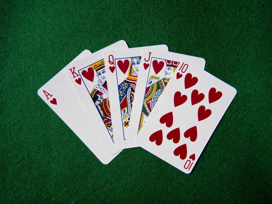 Госдума приняла законопроект о запрете ставок для несовершеннолетних и должников