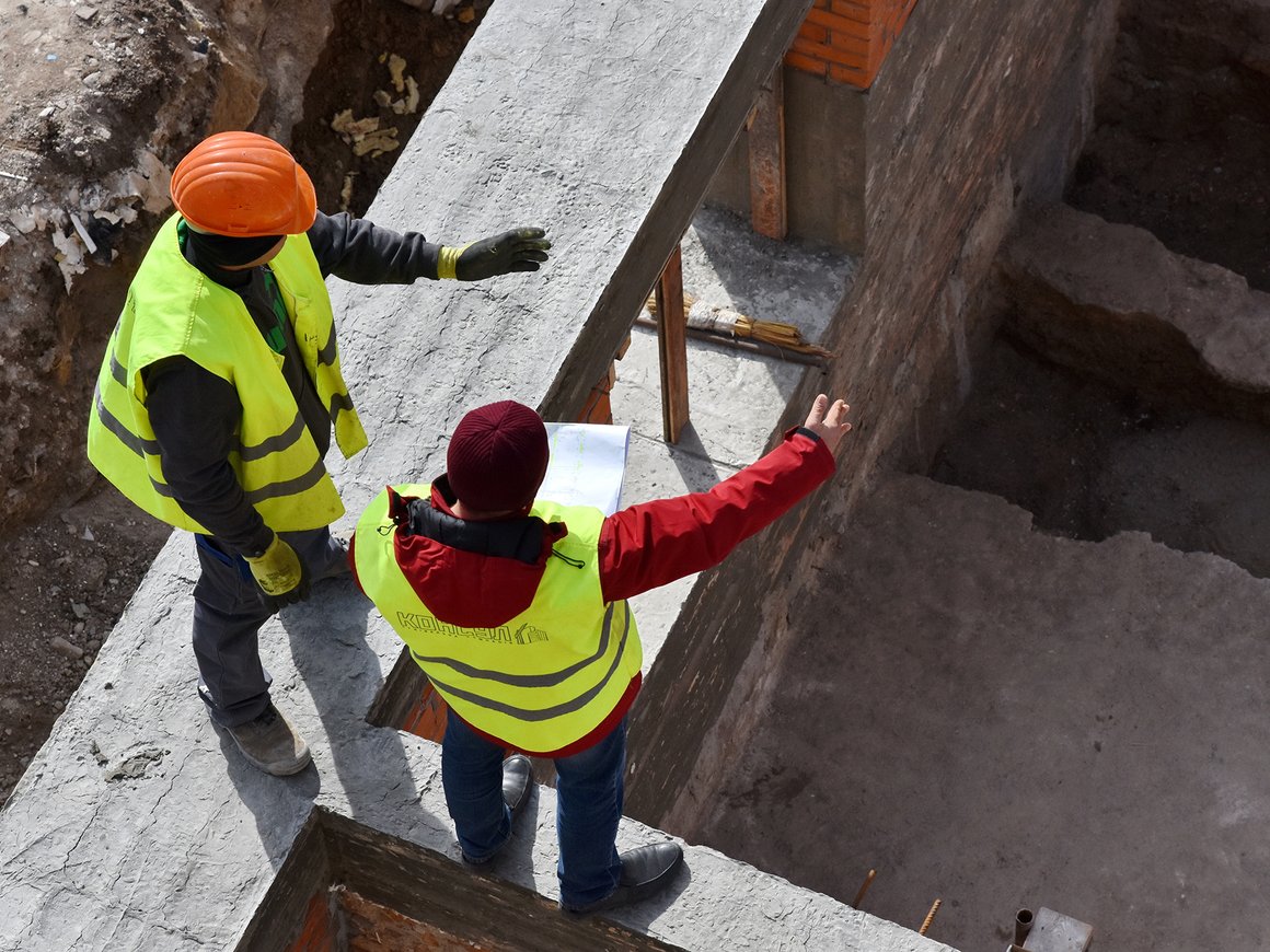 Минтруд предложил увеличить число квот для найма иностранцев на 50% — РБК