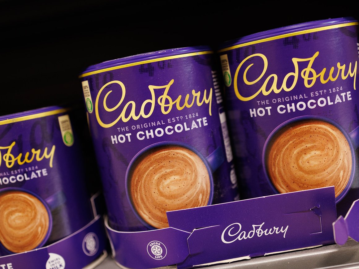 Производитель шоколада Cadbury лишился статуса поставщика британского королевского двора спустя 170 лет
