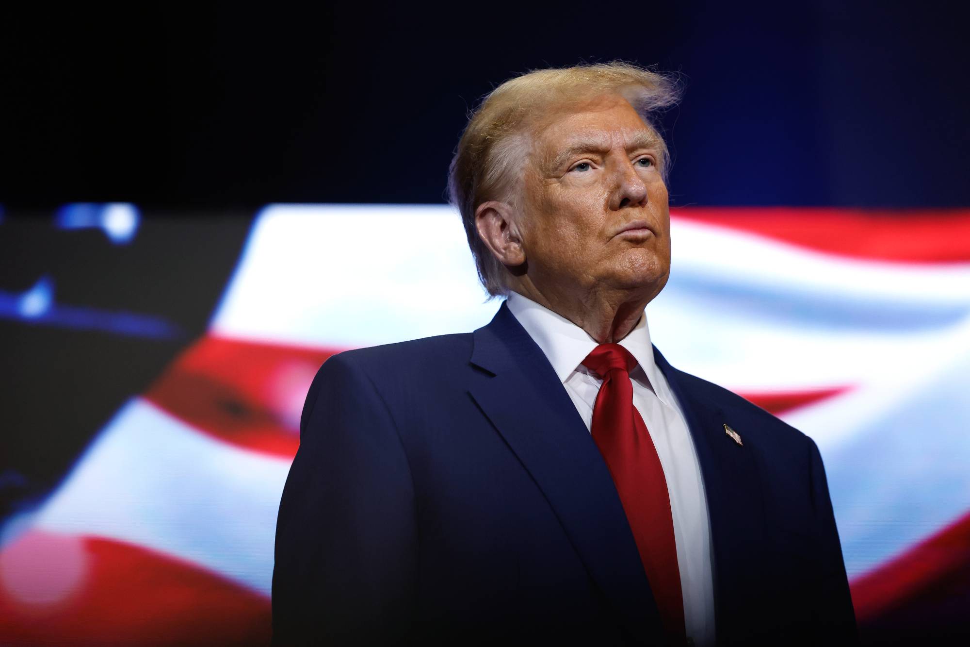 Трамп не сдержит обещание по криптовалютам из-за российских майнеров — Bloomberg