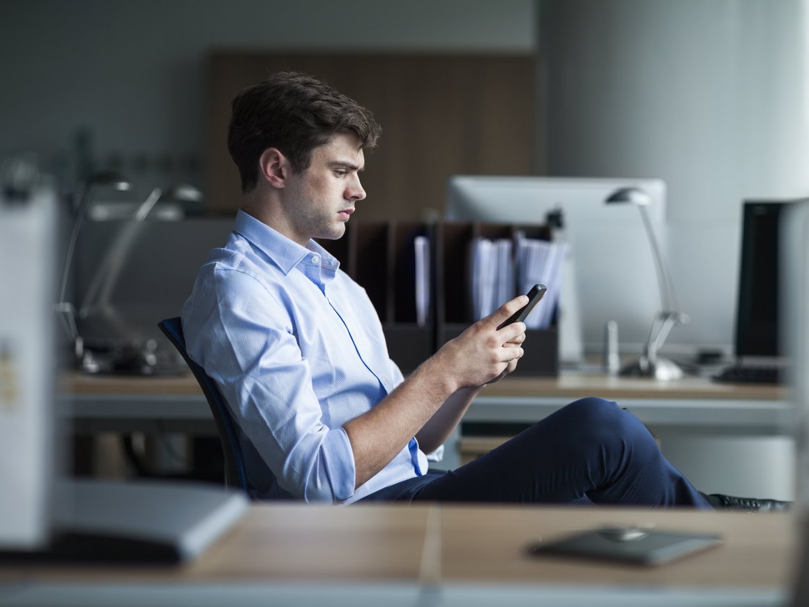 «Альфа-Банк» начал использовать ИИ для помощи в выборе дебетовых карт