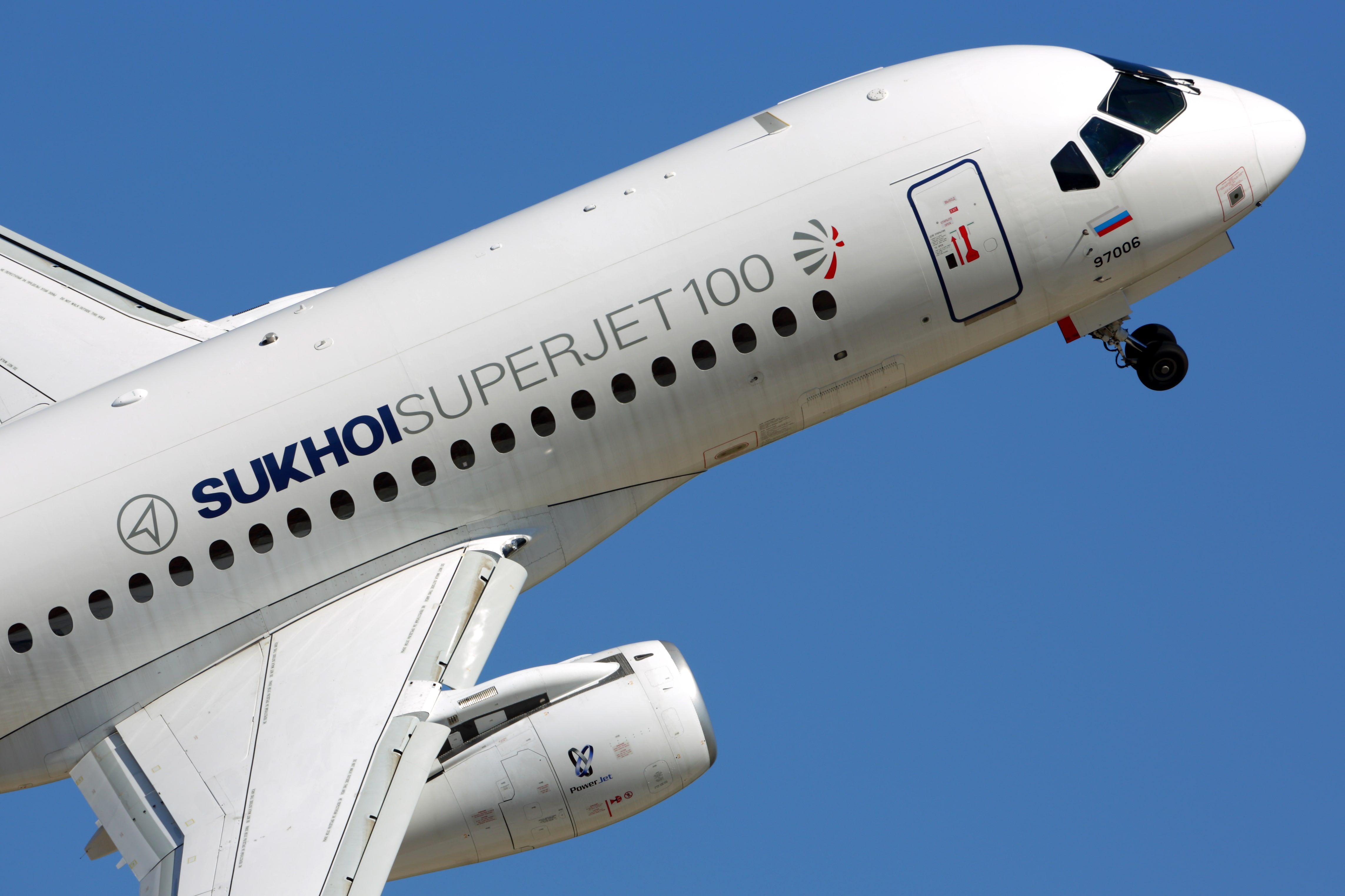 «Ростех» призвал не демонизировать Superjet после ЧП в аэропорту Антальи