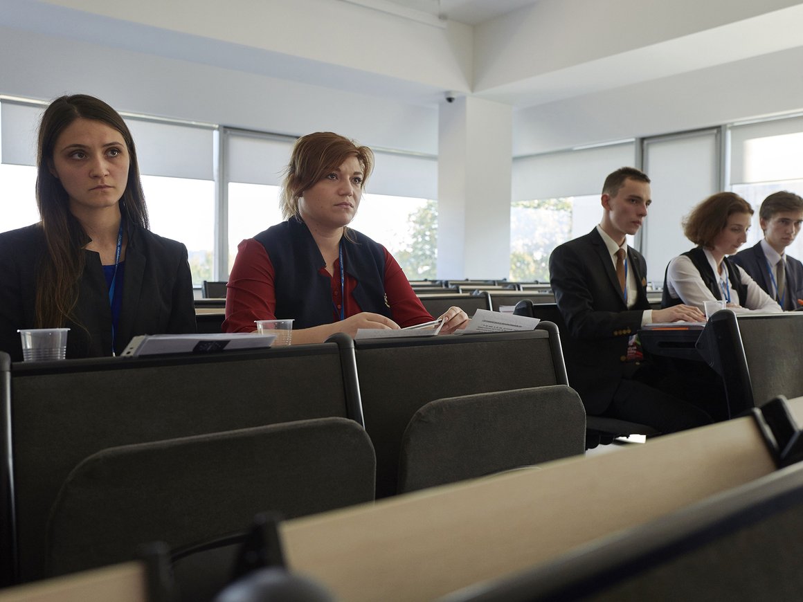 Глава Минобрнауки призвал отменить льготы на обучение юристов и экономистов