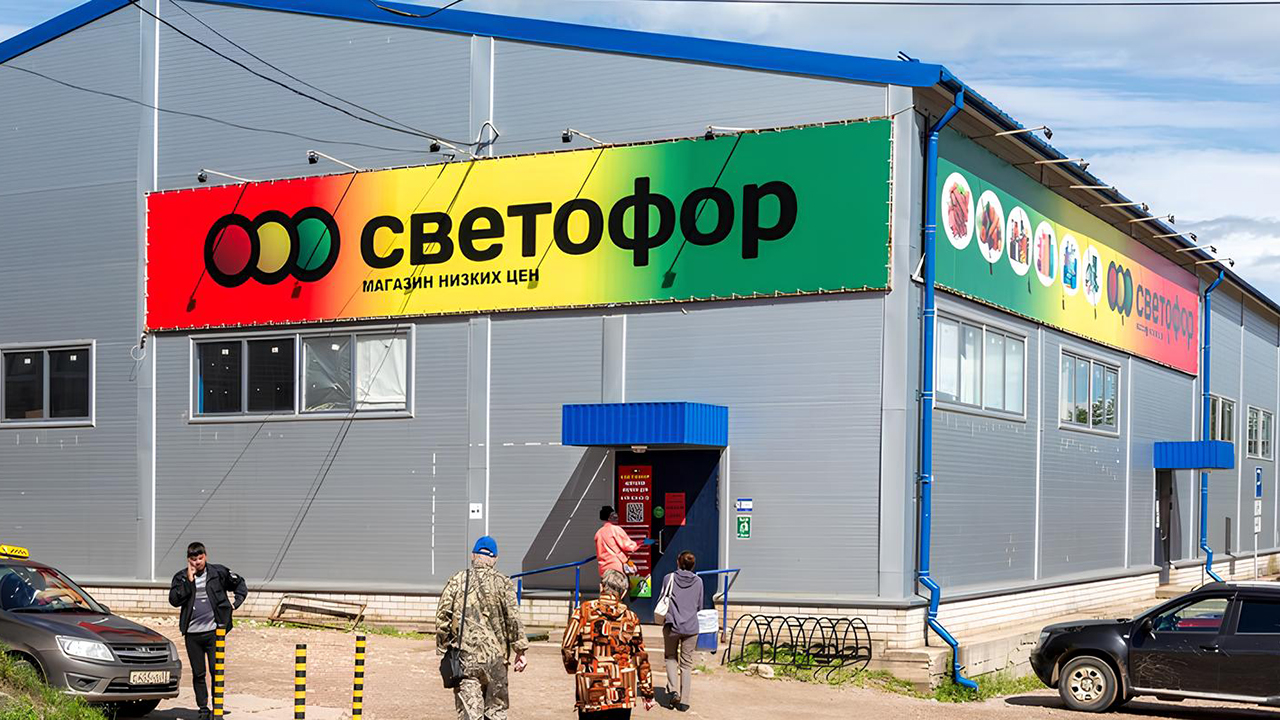 Контрагенты атакуют: «Светофору» прилетела обратка за «жадные» договоры