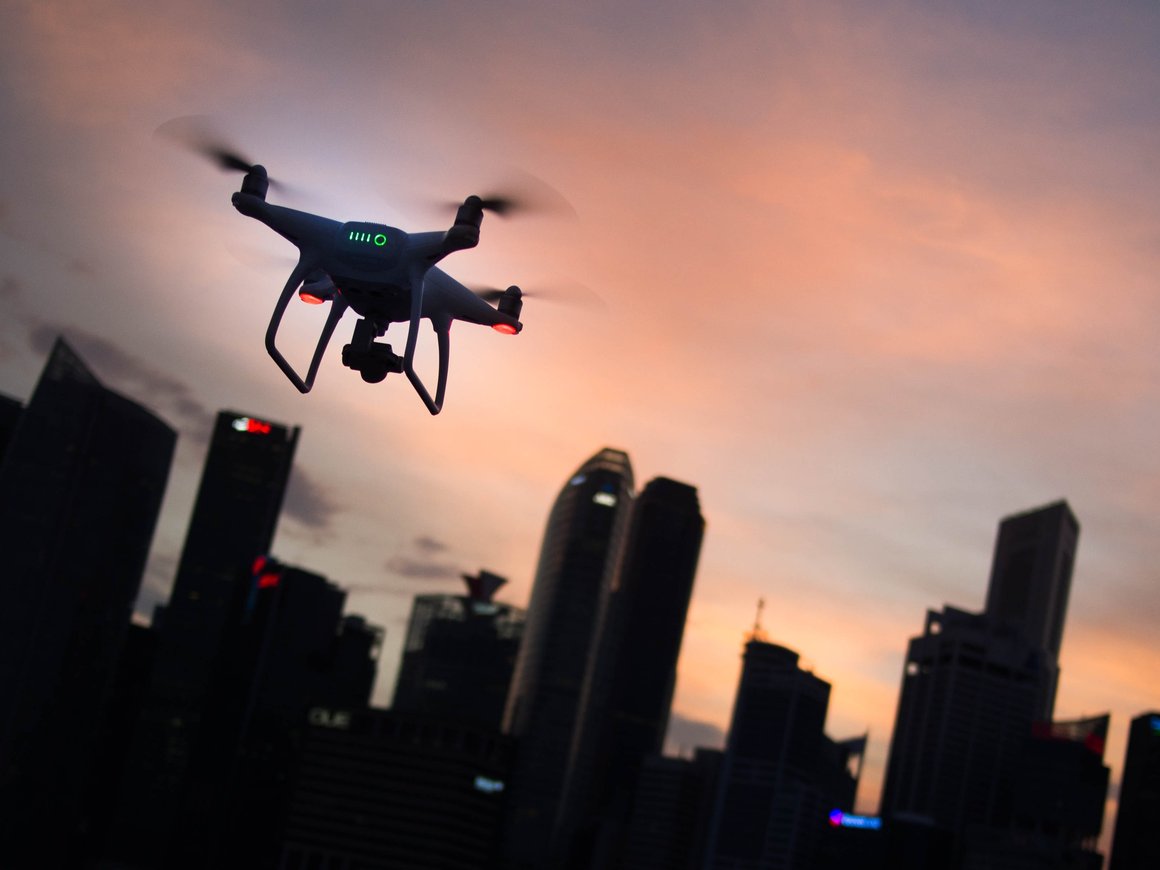 Китайские ученые разработали дрон, который может держаться в воздухе «вечно»