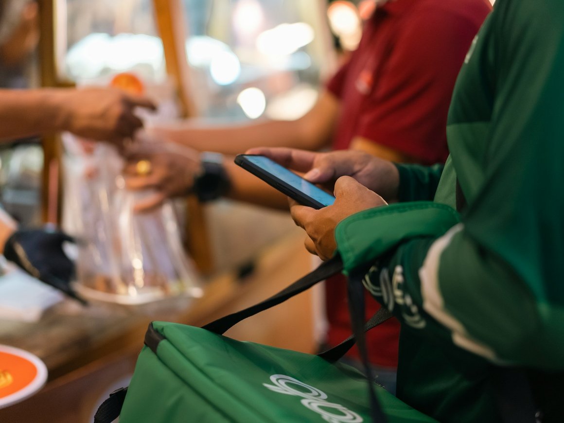 «СберМаркет» переименовали в «Купер»