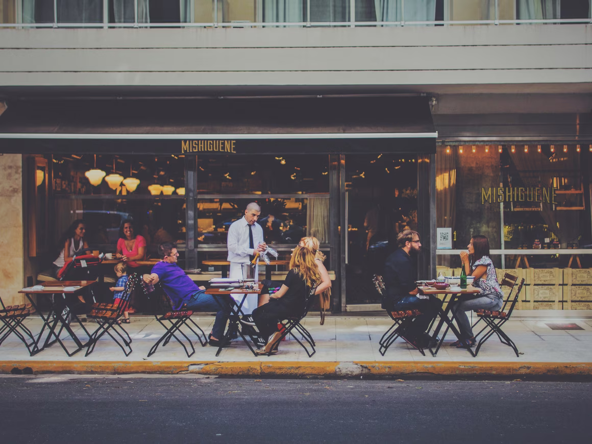 Что нужно сделать, чтобы клиенты рекомендовали ваше заведение друзьям?