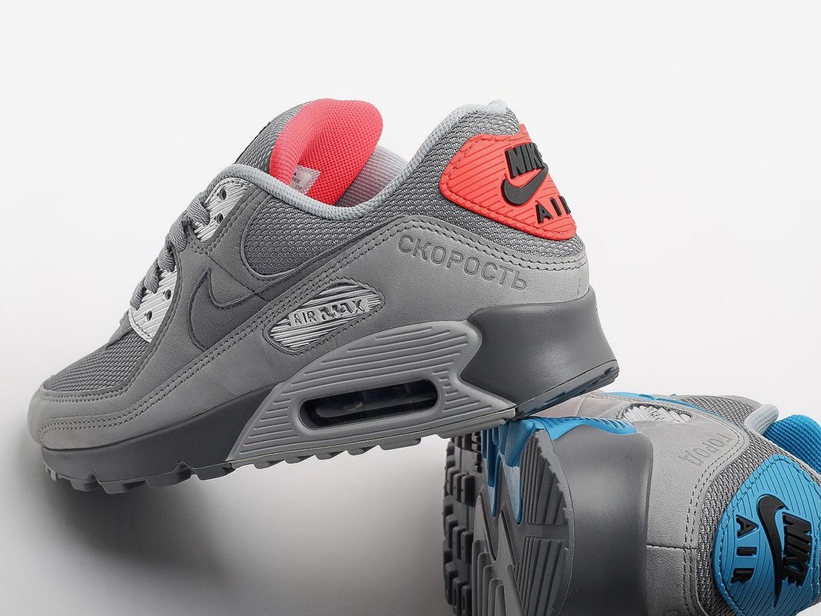 Nike выпустит новую версию кроссовок Air Max 90 под названием «Москва»