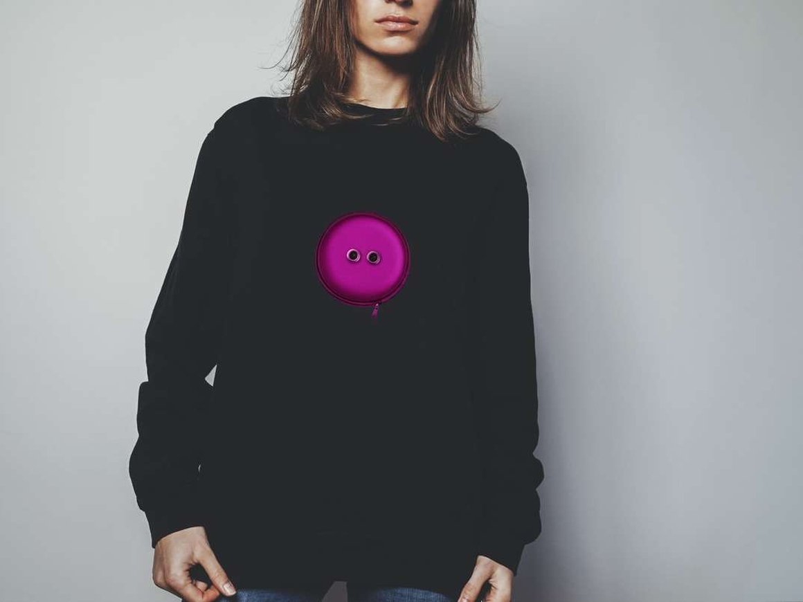 В России выпустят одежду для соблюдения социальной дистанции