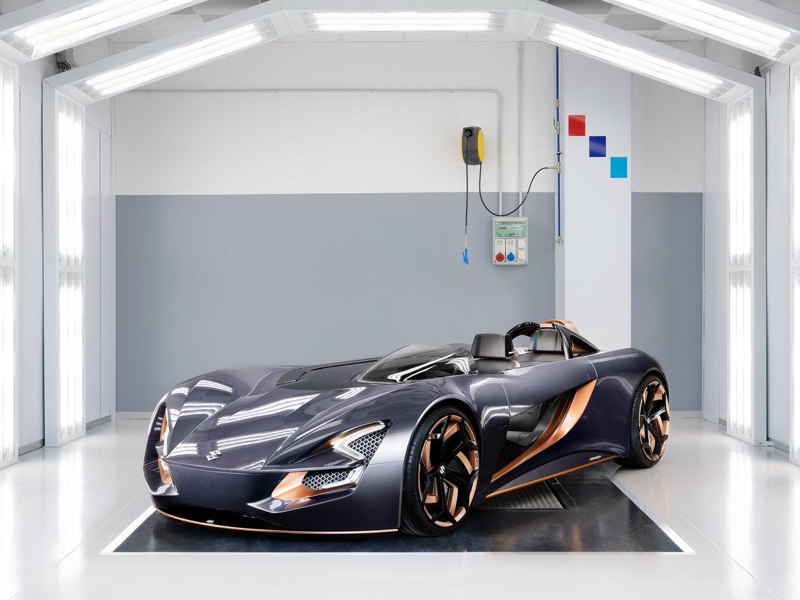 Без руля и педалей: студенты разработали для Suzuki электросуперкар