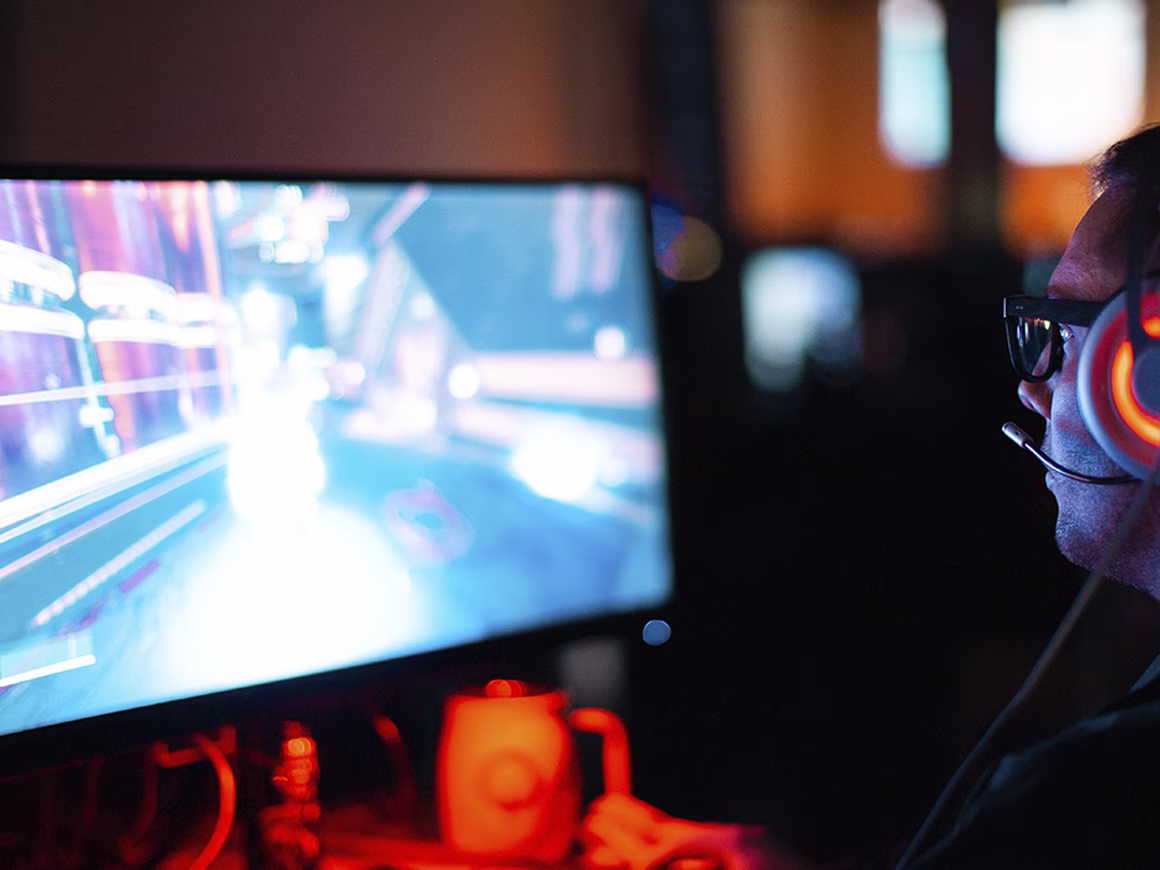 «Он должен уметь говорить "нет" — и своей команде, и руководству». Кто такой продюсер игровой разработки?