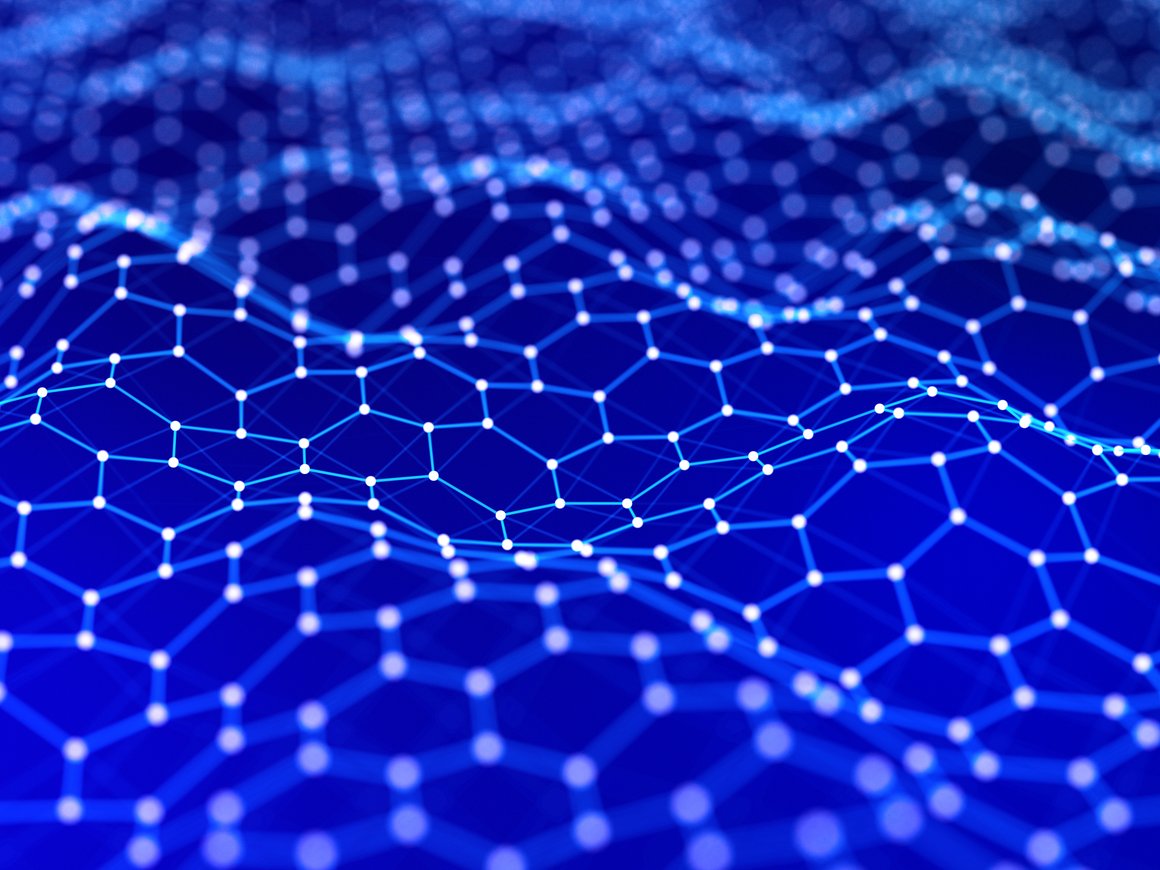 Сочинения российских школьников начнет проверять нейросеть