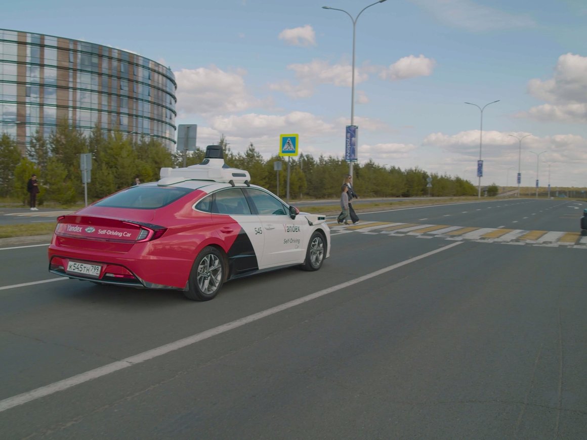 «Яндекс» начал первые в Европе испытания беспилотных авто без водителя в салоне