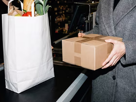 Яндекс Маркет запустил новый формат ПВЗ — «Вместе»: его можно открыть в помещении уже работающего бизнеса