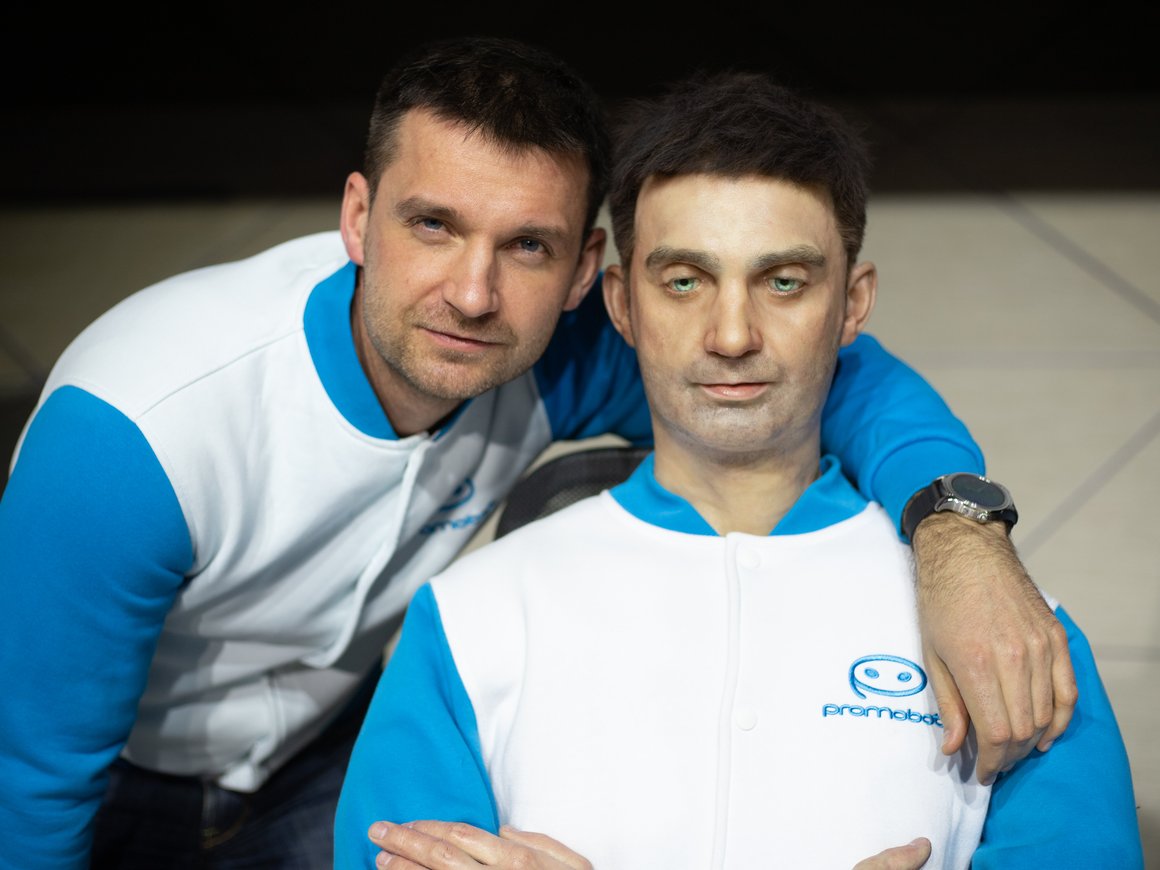 Пермский стартап Promobot представил робота с человеческой внешностью