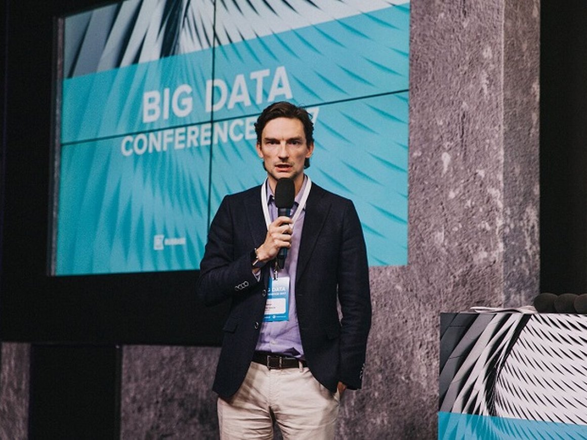 Роман Постников (oneFactor) – об экосистеме наружной рекламы на основе больших данных на Big Data Conference