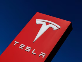 Tesla отчиталась за III квартал 2026-го: компания потеряла 43% прибыли на фоне расходов на роботов и ИИ