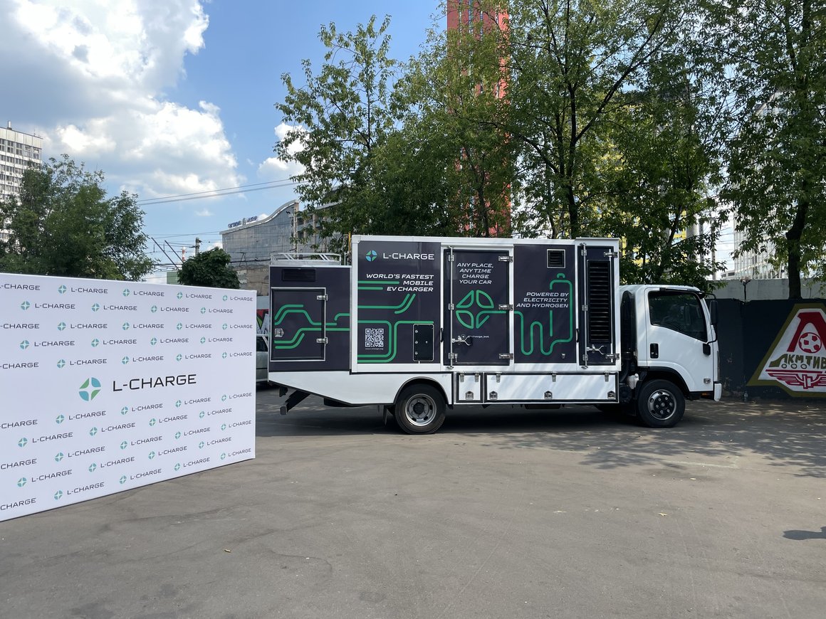 Российские разработчики представили зарядку для электромобилей с работой по принципу такси