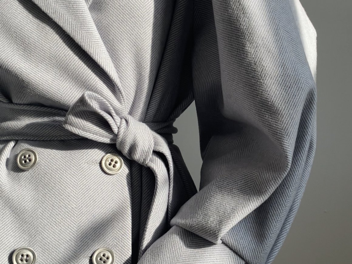 Петербургская марка одежды Dich запустила проект переработки алюминия в фурнитуру ручной работы